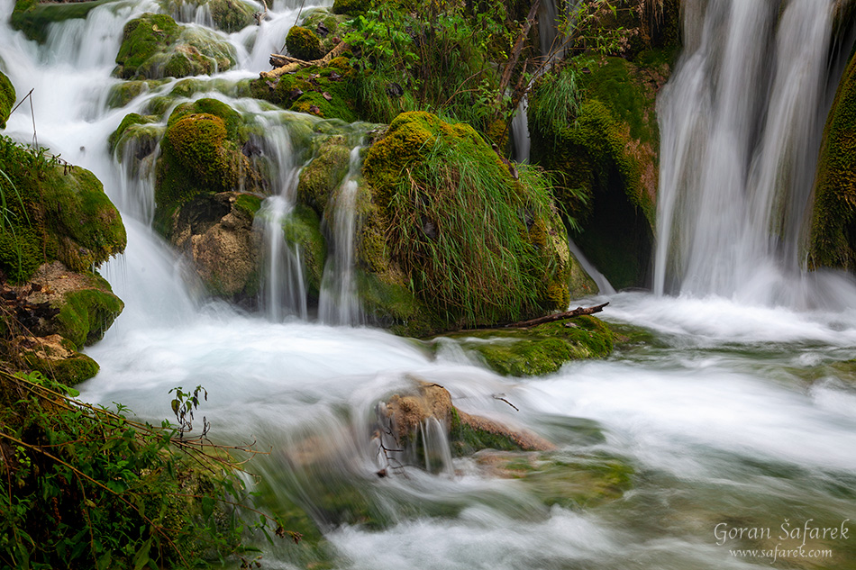 plitvice lakes, plitvička jezera, autumn, fall, waterfall, national park, croatia, lika,leaves